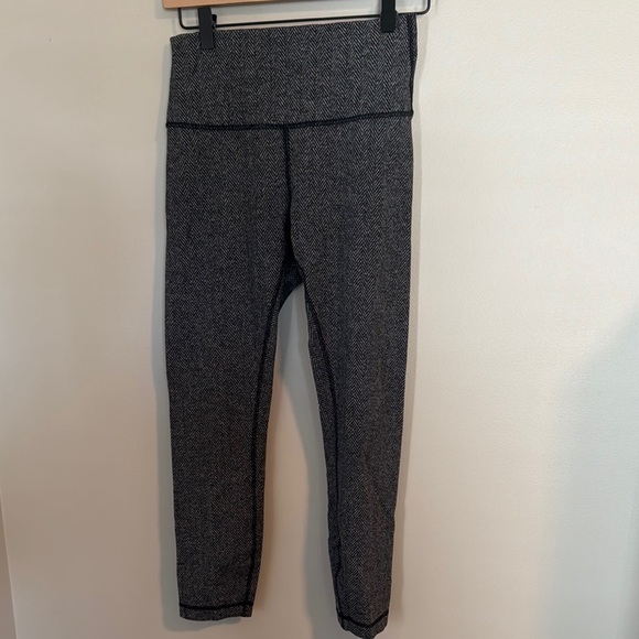 lululemon athletica Pants - Lululemon Black and White Leggings